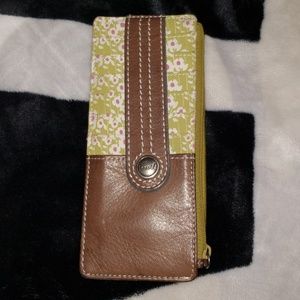 Fossil wallet